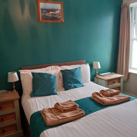 Hildebrand Guest House Tenby Exterior foto