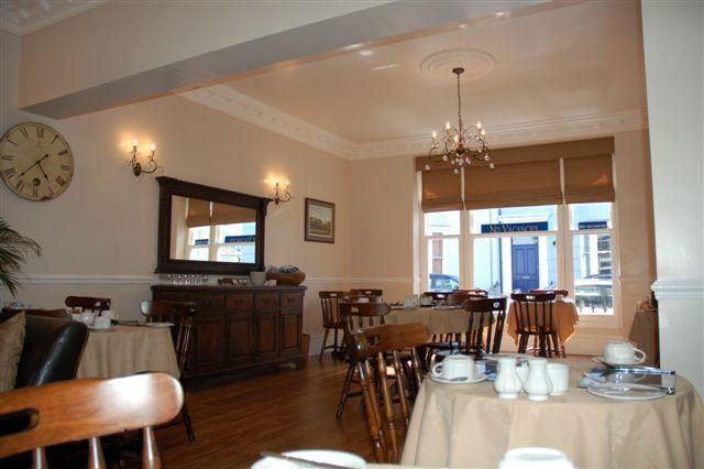Hildebrand Guest House Tenby Exterior foto